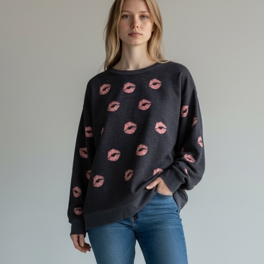 Wildfox Kisses Lightweight Crew Neck Pullover Sweatshirt